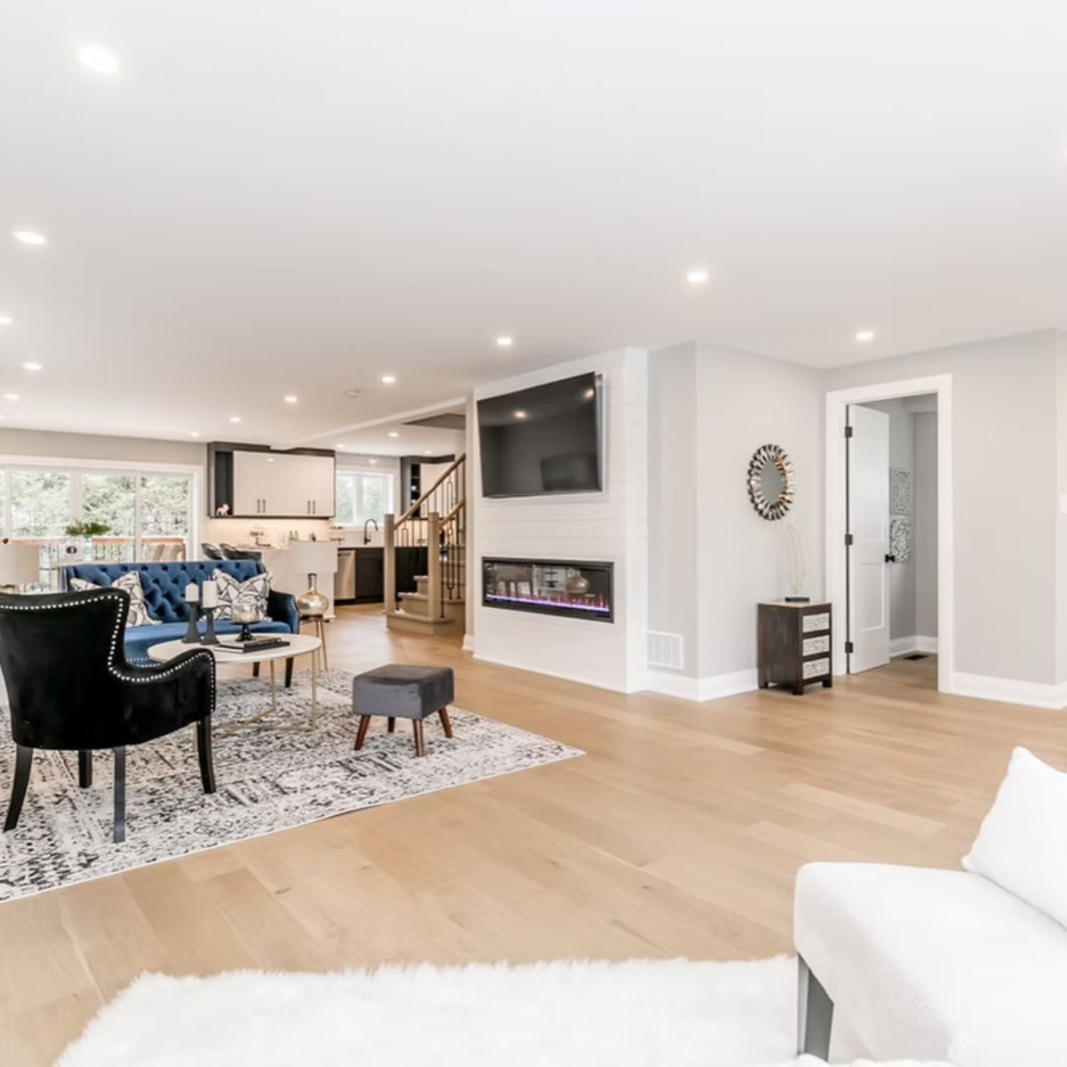 Sunray Pl home renovation living room