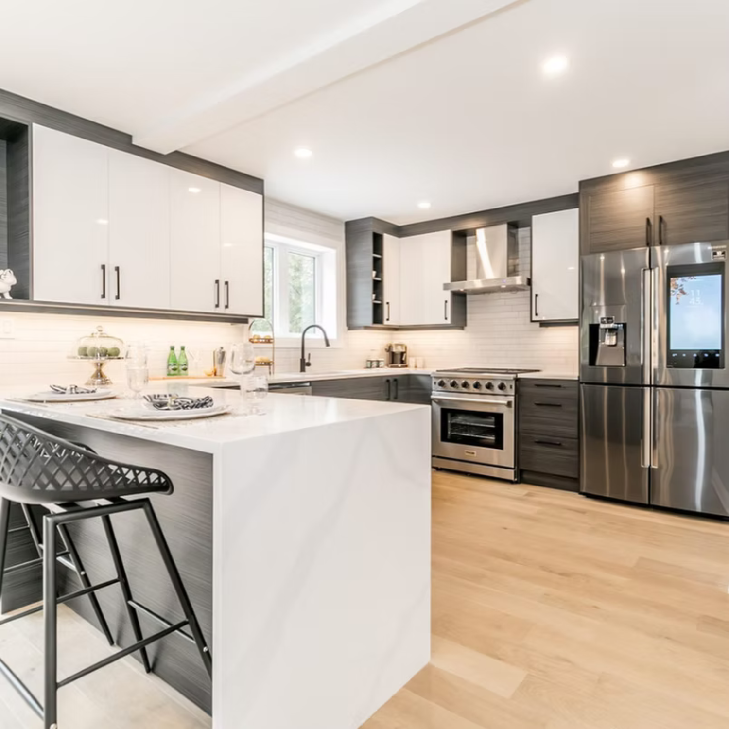 Full Kitchen renovation on Sunray Pl by Hanlon Homes